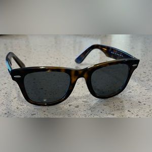 Ray Ban Wayfarer *FRAME ONLY*